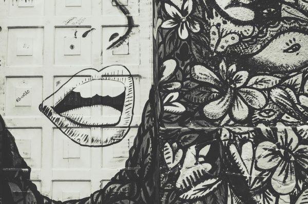 Tableau Street Art : Un souffle moderne et authentique pour votre décoration